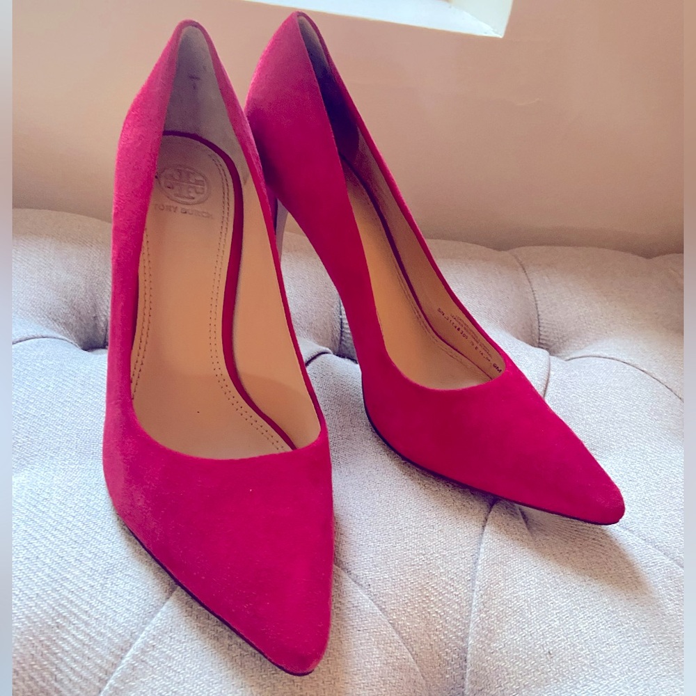 Tory Burch Red Suede Pumps 9M